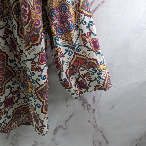 Chicos Shirt Women XL 3 Pink White Paisley Non Iron Wrinkle Button Up Back - Picture 4 of 12